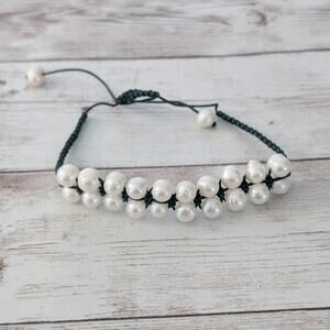 Unusual Pearl Bracelet - Adjustable